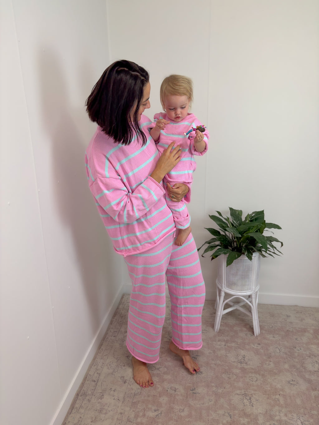 Women’s Bubblegum Knit Pullover