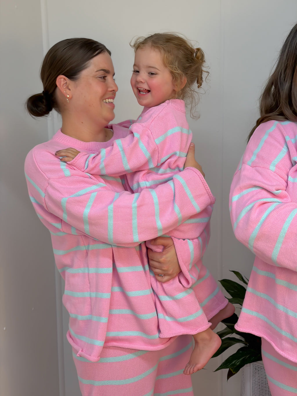 Women’s Bubblegum Knit Pullover