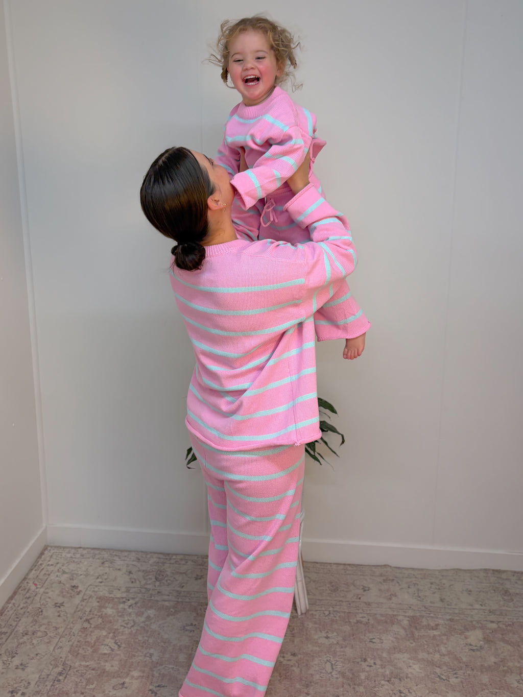Women’s Bubblegum Knit Pullover