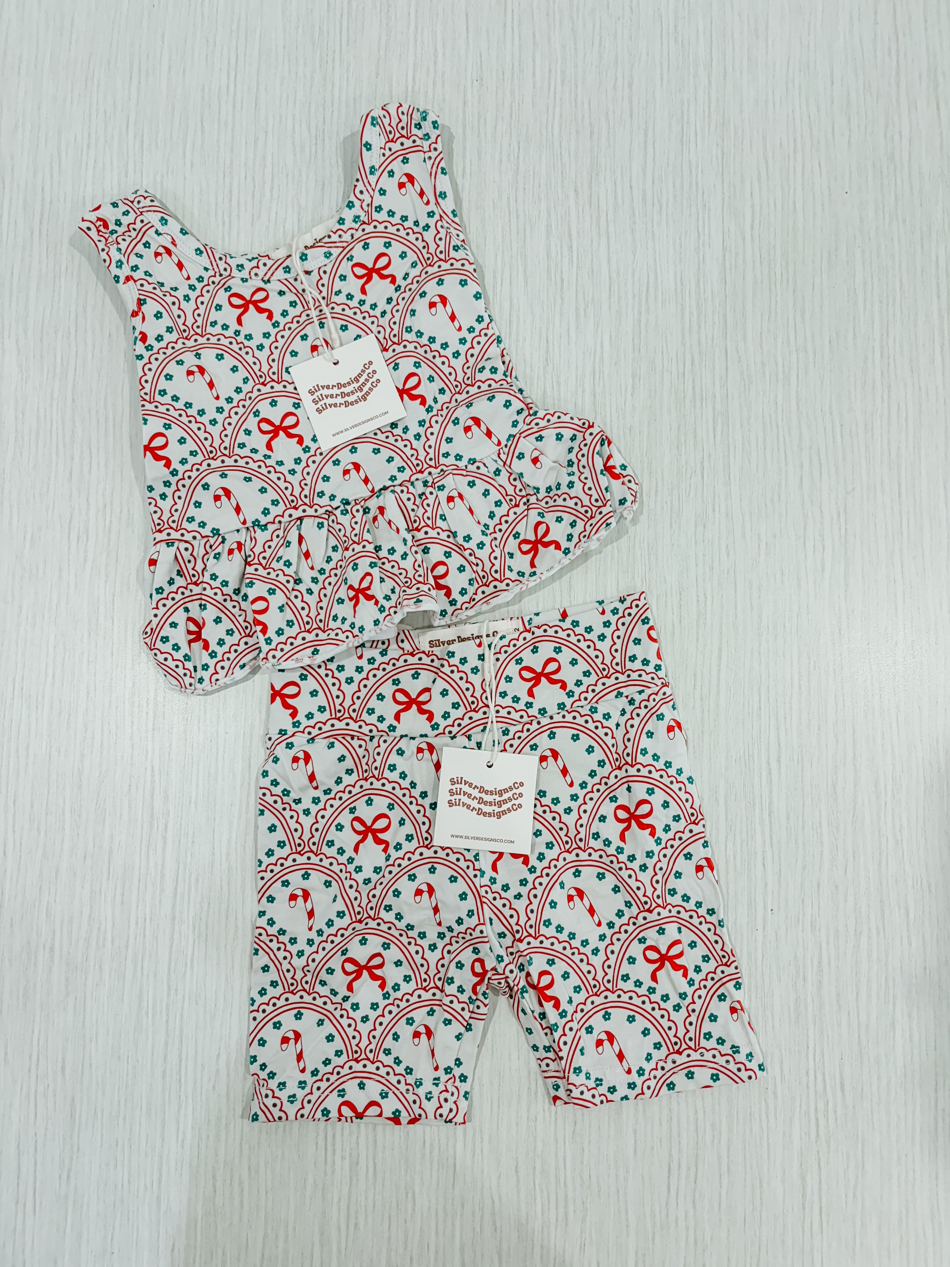 Chrissy Crop + Bike Pant Size 2